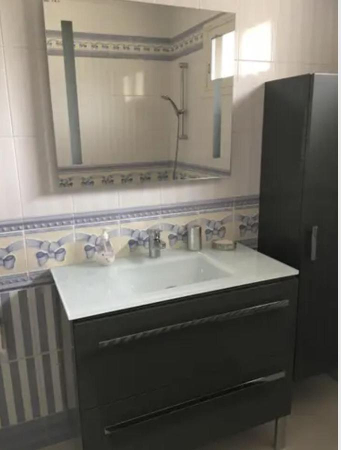 Le Cezanne, 200m Plage, Grand Balcon ,wifi, Apartment *